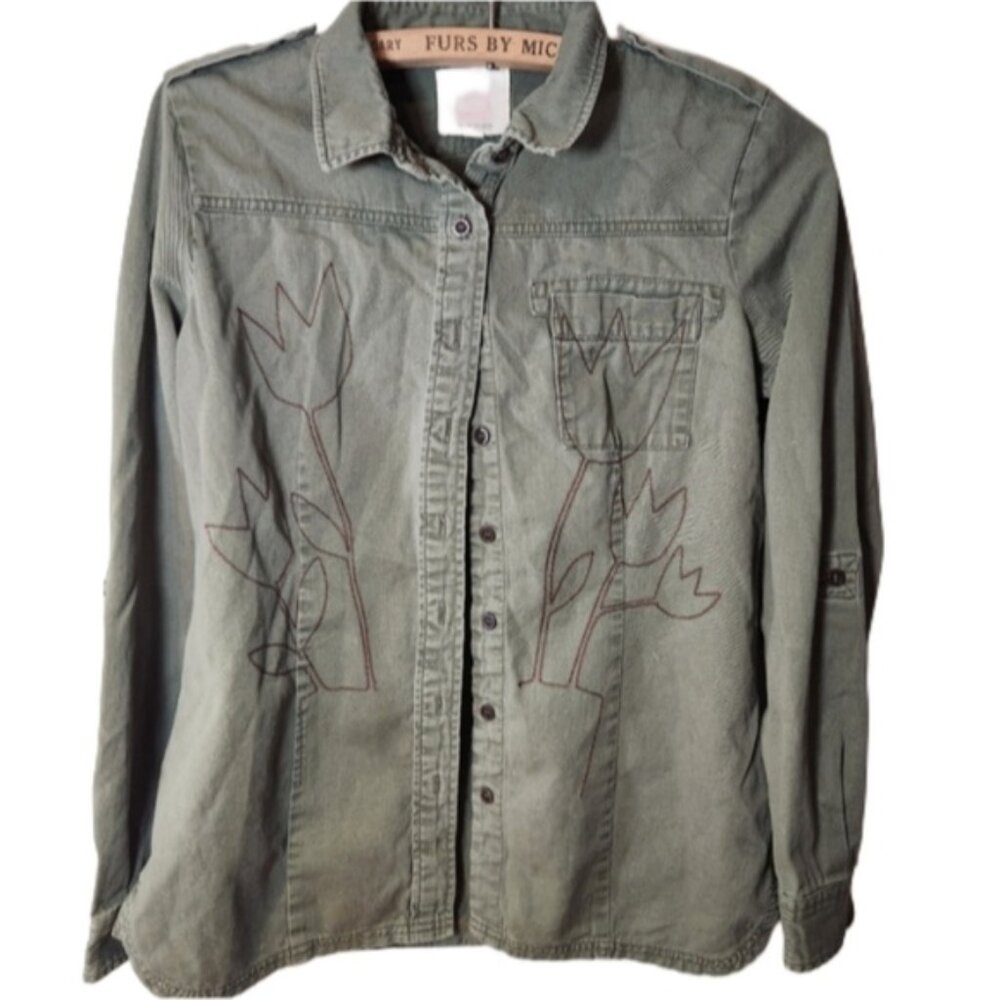 Vintage quicksilver small button up 100% cotton army shirt with tulips‎